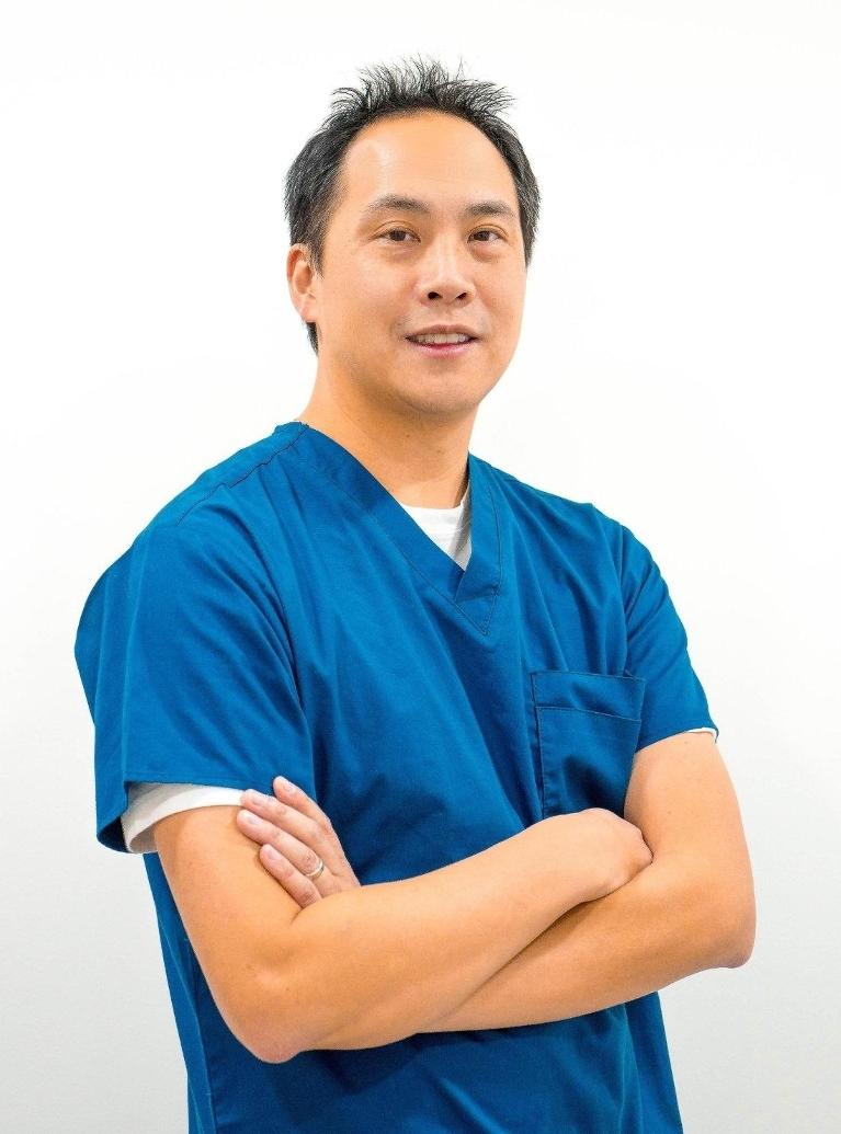 Dr William Huynh , BDSc | Dentist in Mount waverley